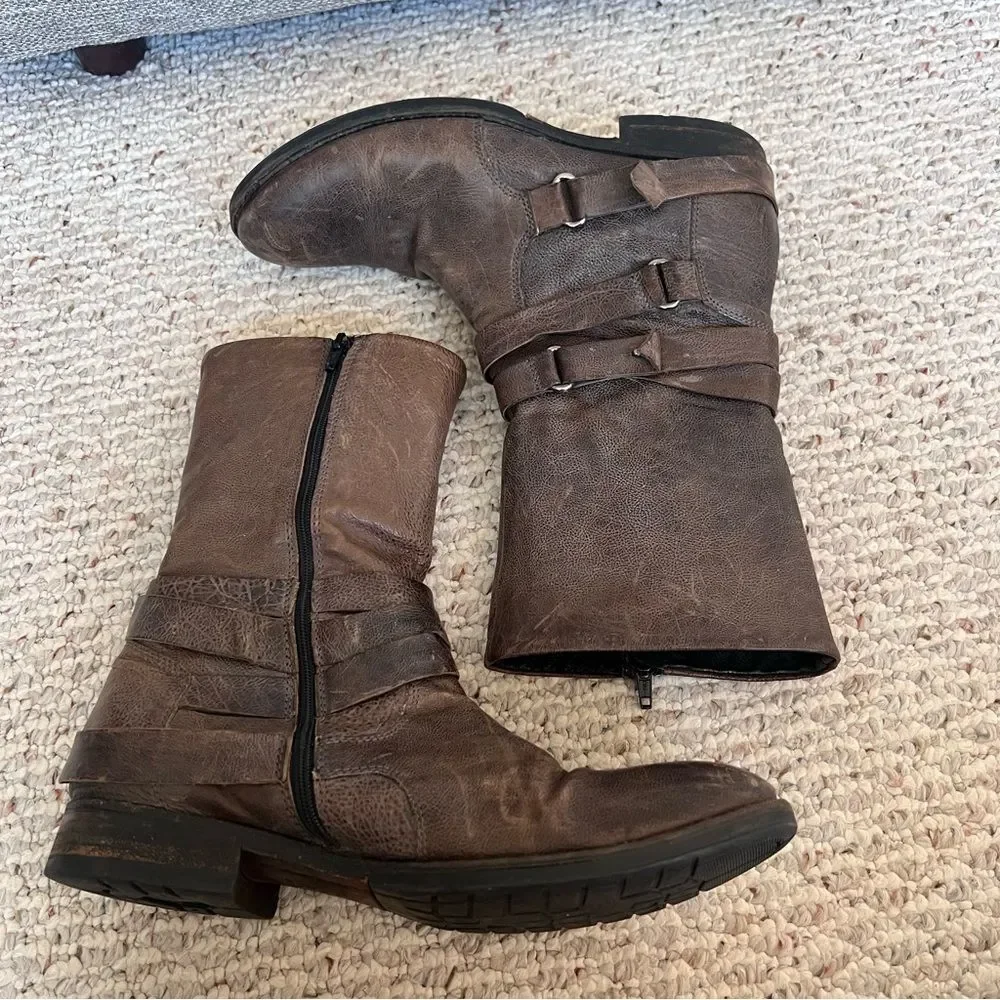 Vera Wang Lavender Label Kippy Leather Moto Mid Boot Distressed